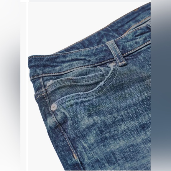 OWN. Low Rise Stretch Flare Jeans Dark Authentic Wash SOLD OUT NWT SZ 30 32.5 - Picture 8 of 11